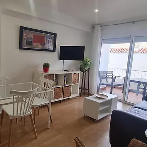 apartamento-azul.hotelsinnerja.org/